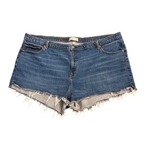 Abercrombie Fitch Curve Love Mom Shorts High Rise Distressed Denim Size 37/24